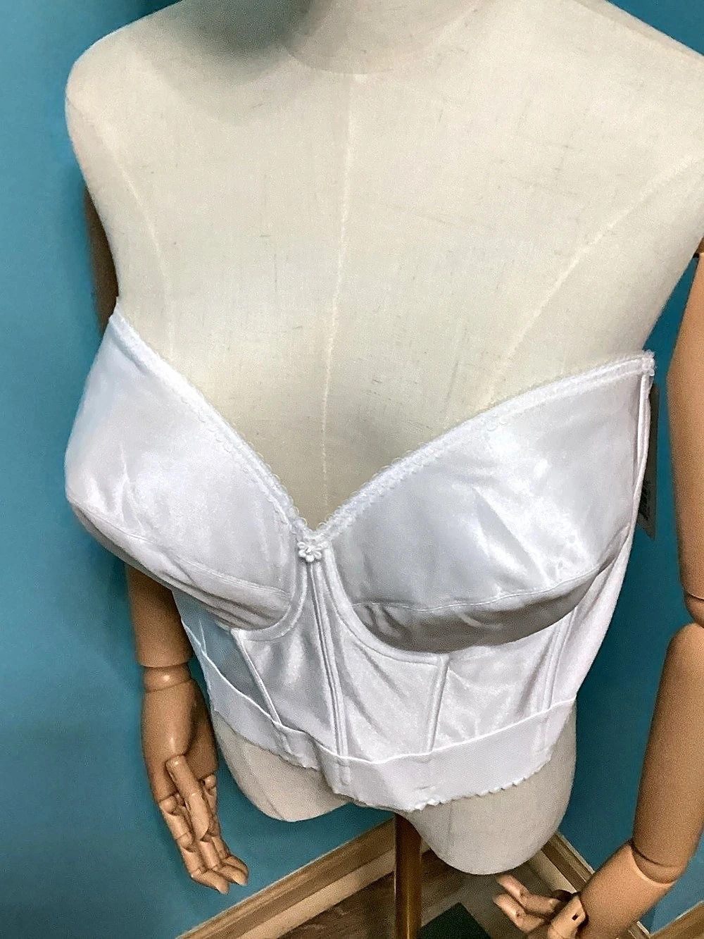 Dominique Noemi Low Back Strapless Longline Bra White 42F NWT